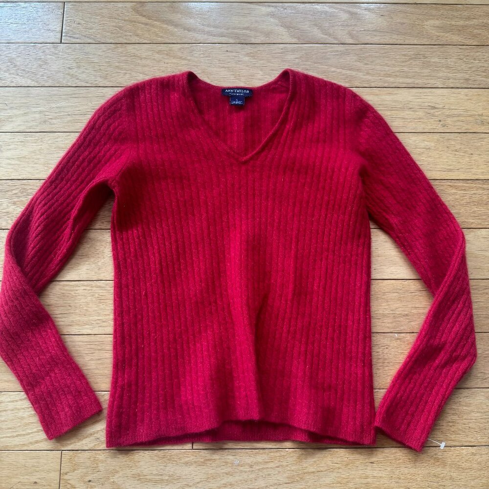 90s Cashmere Vneck Sweater